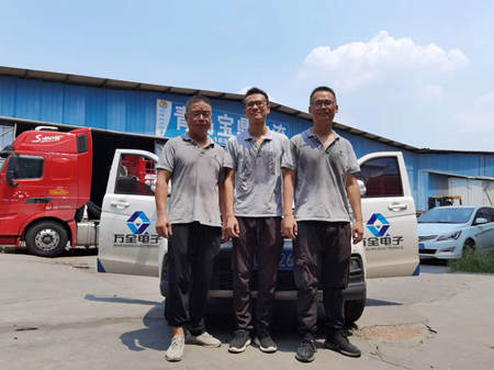 迎高溫、戰(zhàn)酷暑；揮汗如雨的安防工程施工現(xiàn)場